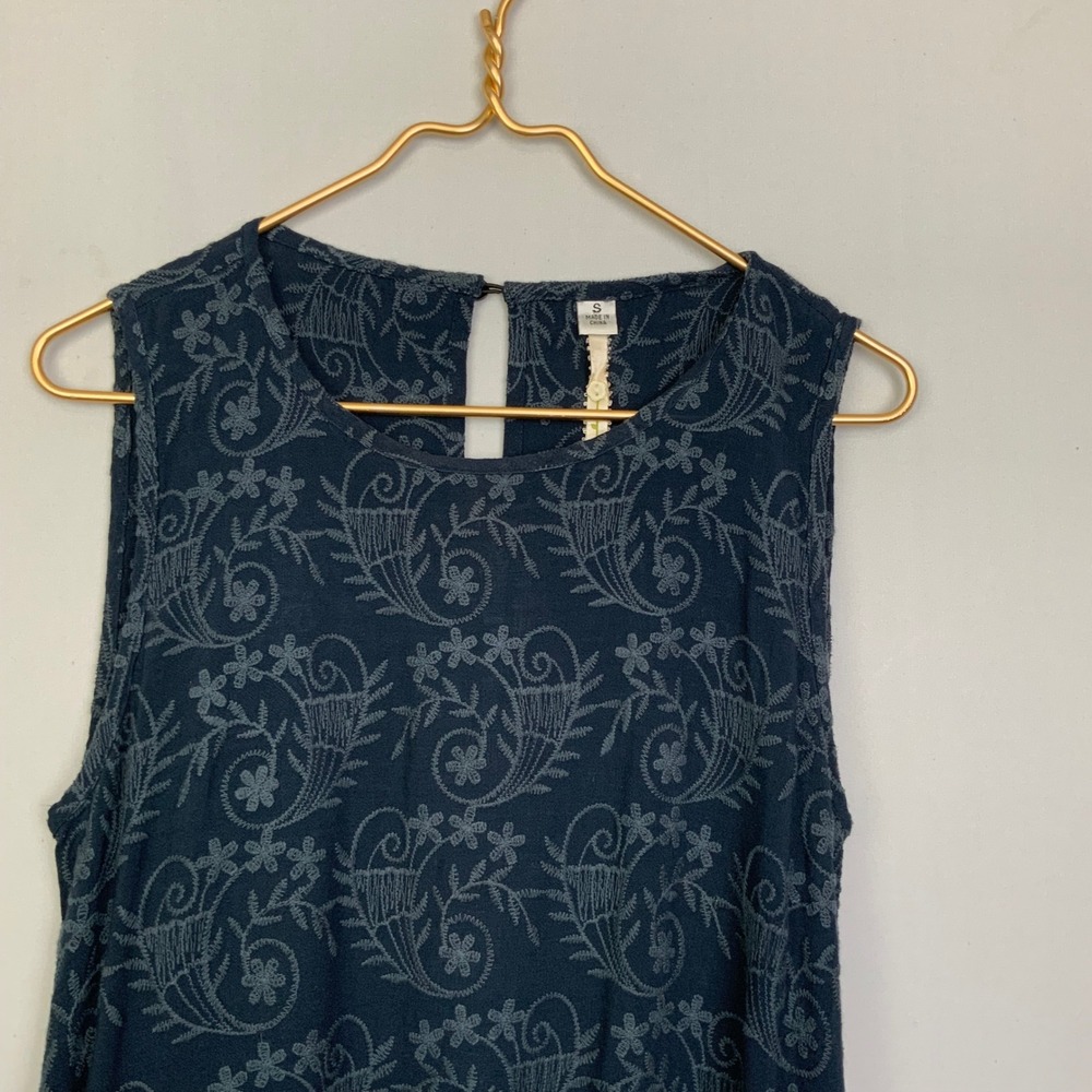 Uncle Frank Small Blue Floral Embroidered Sleeveless Handkerchief Hem Midi Dress